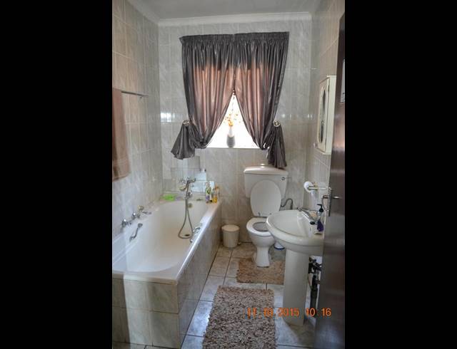 3 BEDROOM HOUSE FOR SALE IN PETERSFIELD